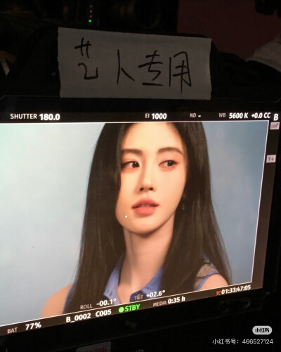 鞠婧祎