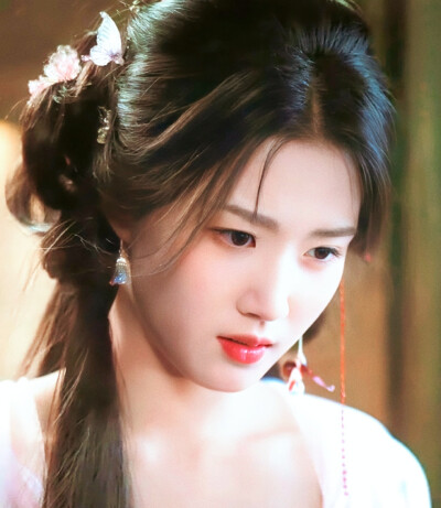 卢昱晓