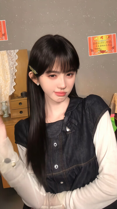 鞠婧祎