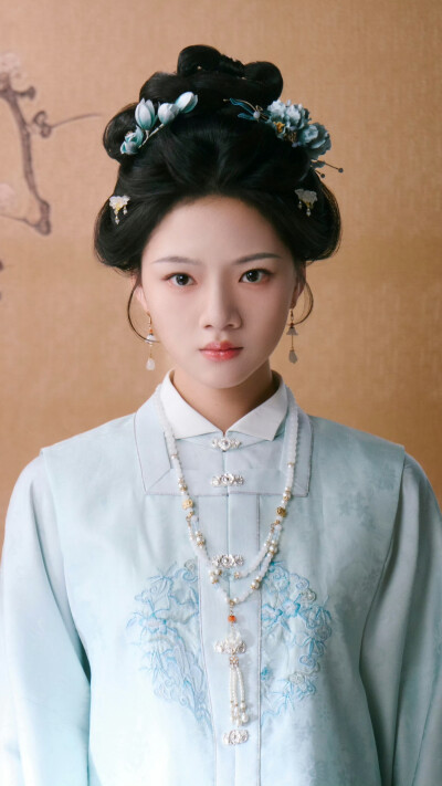 良陈美锦 顾锦朝 任敏