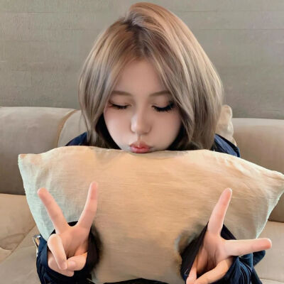 女头