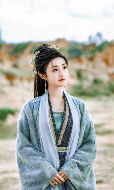 黄羿