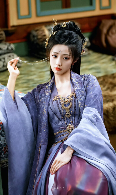 黄羿