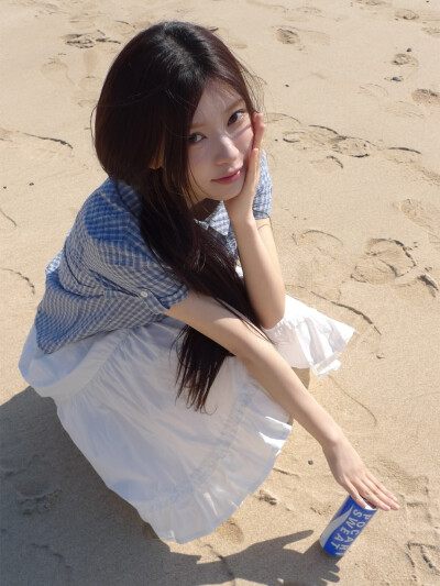 ILLIT moka境萌花