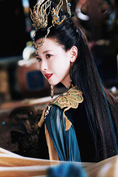 陈都灵