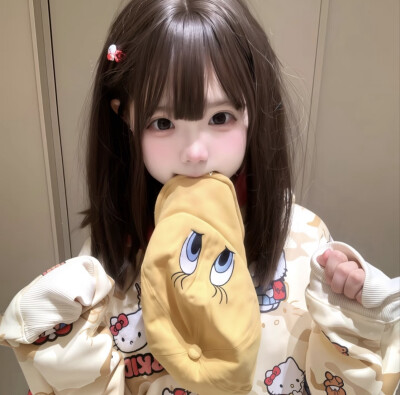 女头 可爱
日子像旋转木马
