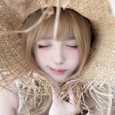 女头 可爱
日子像旋转木马