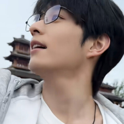 天真