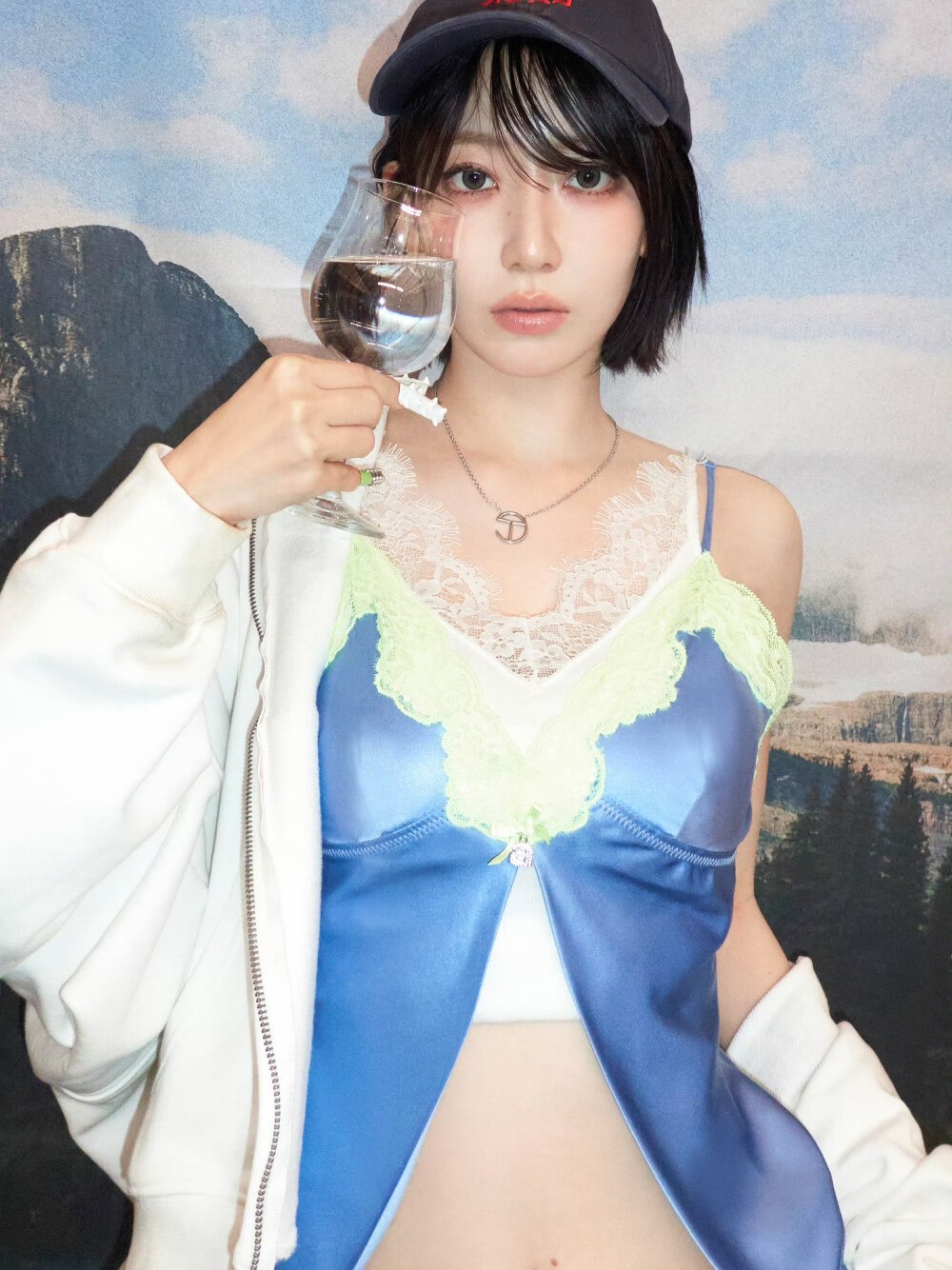 宫胁咲良
