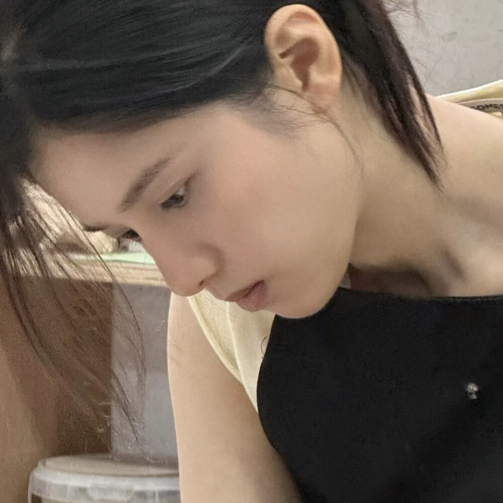 张婧仪