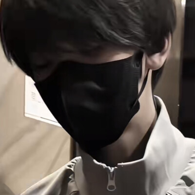 左奇函