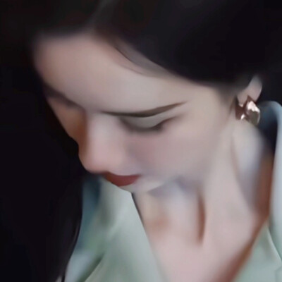 陈都灵
