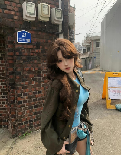 机智张