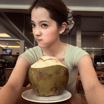 欧阳娜娜