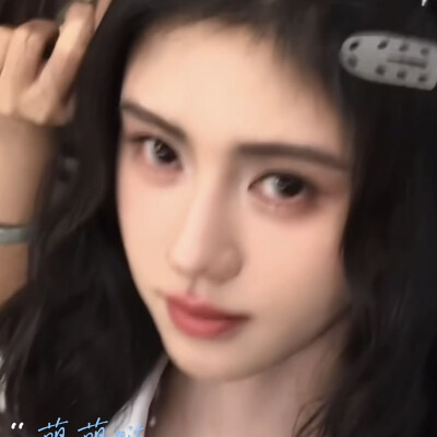 鞠婧祎