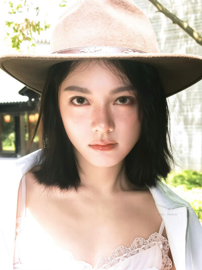 赵今麦