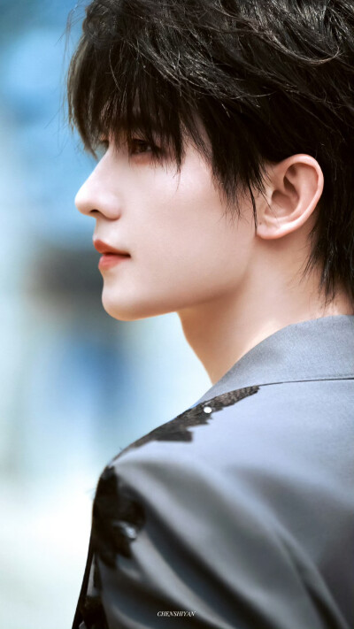 杨洋