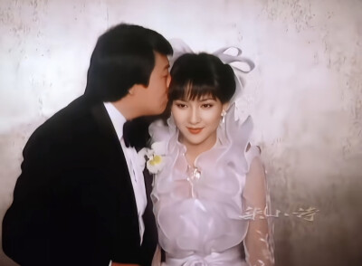 陈美琪的婚礼，21岁的她
