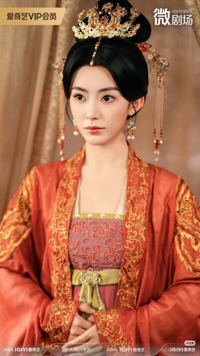 赵佳