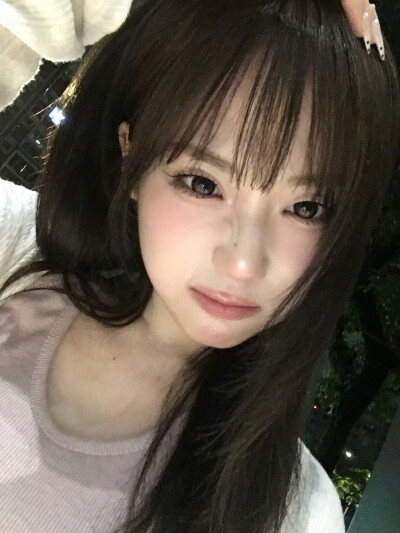 尹舒妍