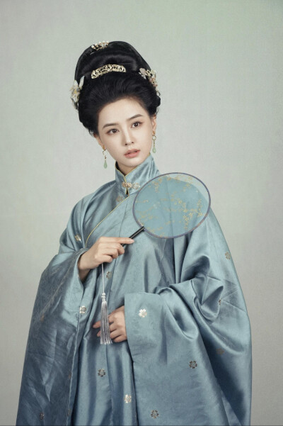婆媳联手，侯府搬空 张楚萱∣林慧