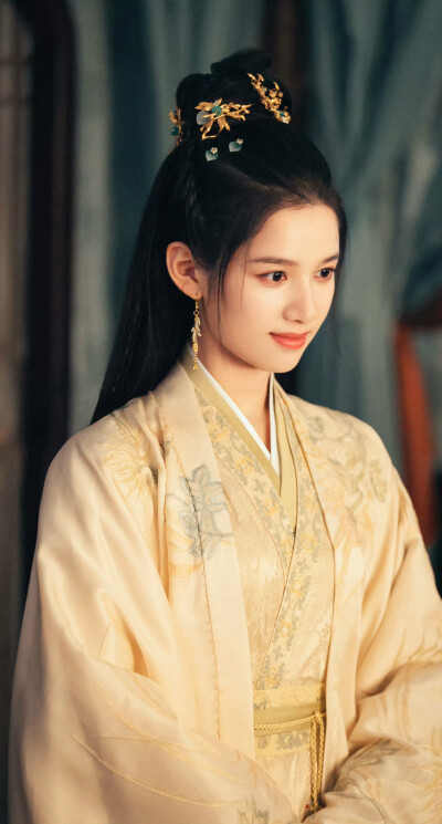 张婧仪