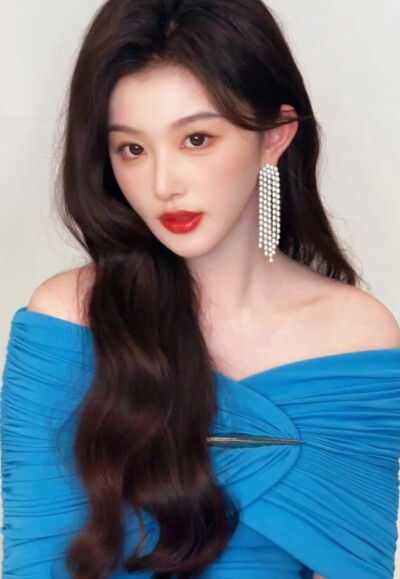 孔雪儿