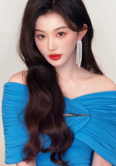 孔雪儿