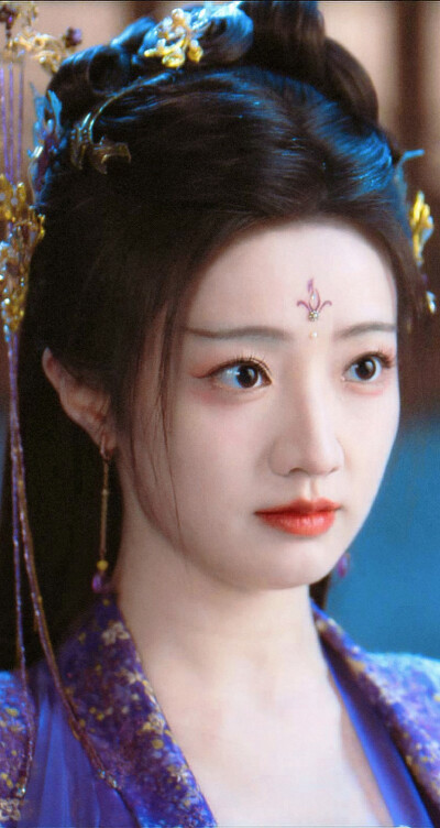 黄羿《佳偶天成》左盈盈