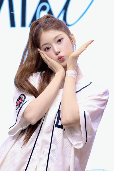 jiwoo