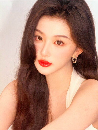 孔雪儿