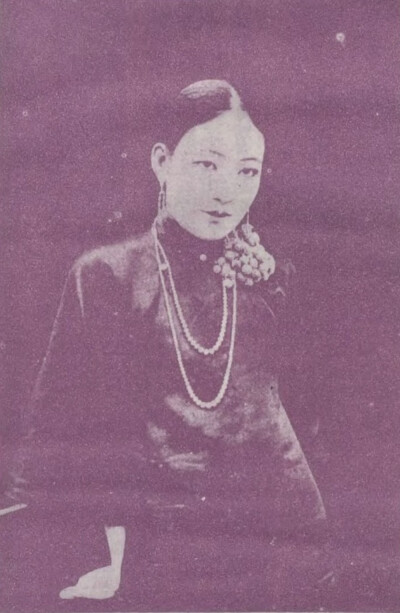 李曼丽