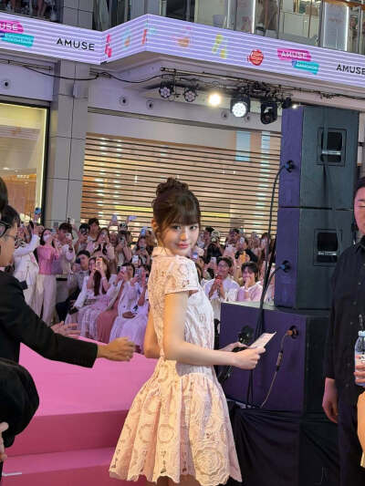 张元英 wonyoung