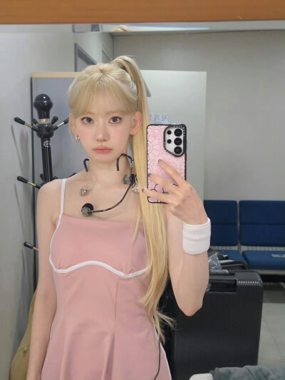 宮脇咲良INS更新