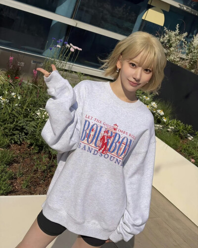 宮脇咲良