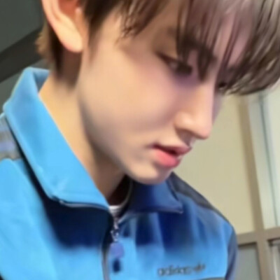 唉，不许在抖音发你们的雷霆屁股了