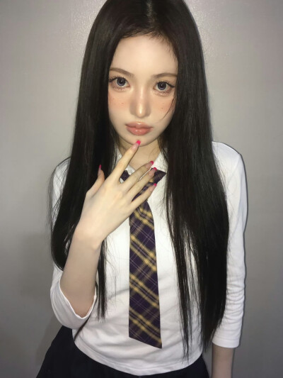 kiiikiii Sui李守彬