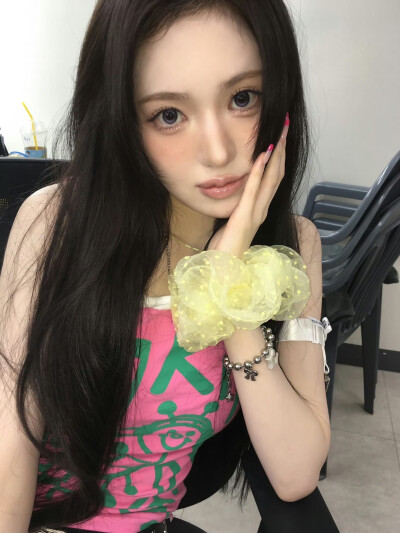 kiiikiii Sui李守彬