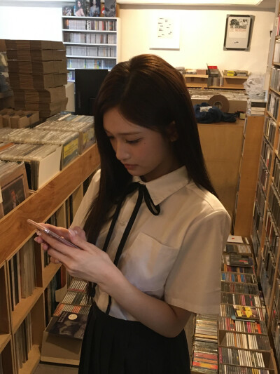 李瑞 leeseo