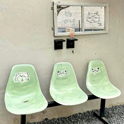 图源ks：偷喝汽水