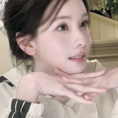 陈都灵
