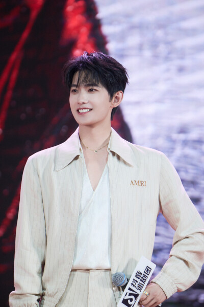 杨洋