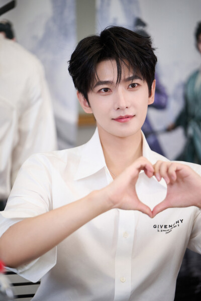 杨洋