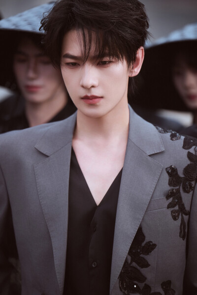 杨洋