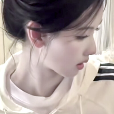 陈都灵