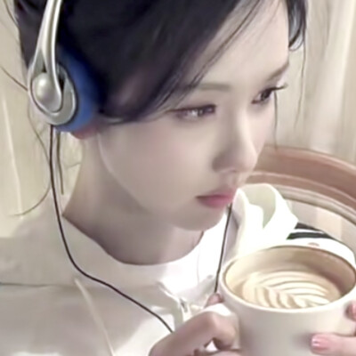 陈都灵