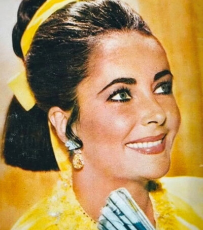 Elizabeth Taylor ​​​