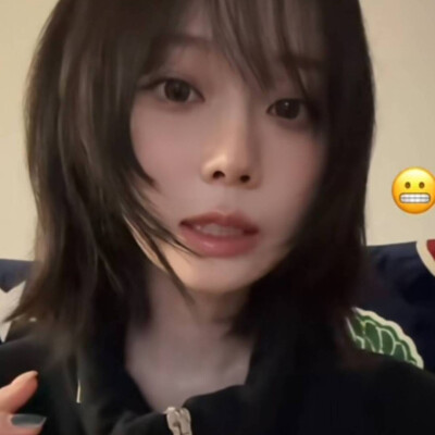 我的可爱女友怎么哭着要走