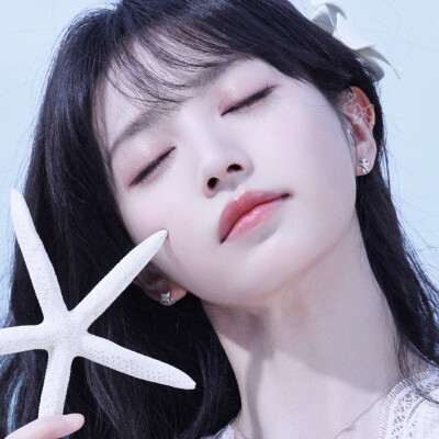 写信告诉我今天海是什么颜色