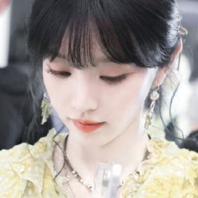 薇薇